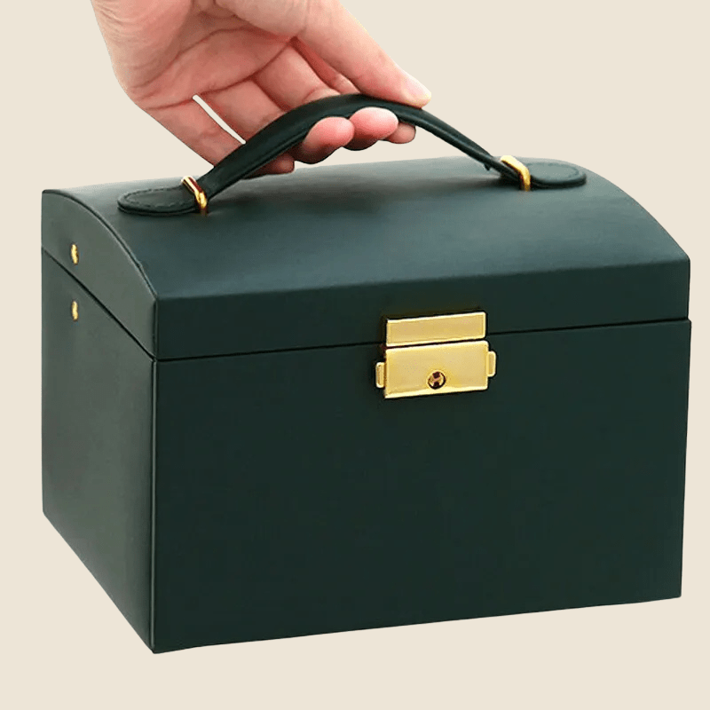 Boite a bijoux cuir fermé