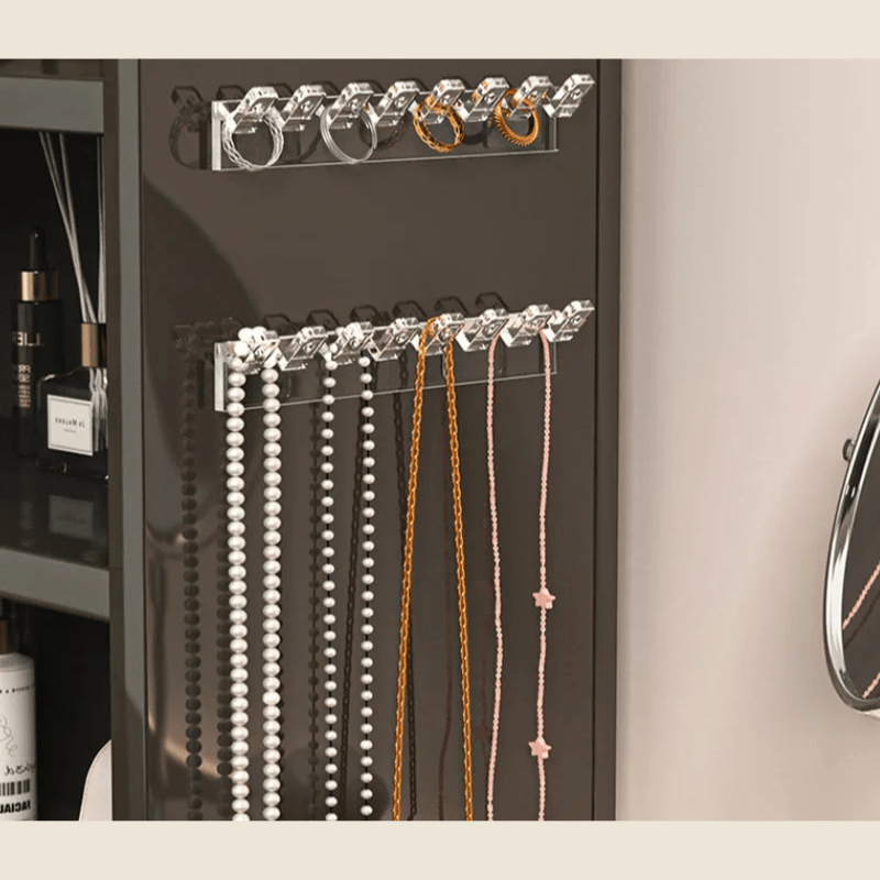 Porte bijoux mural exemple placard