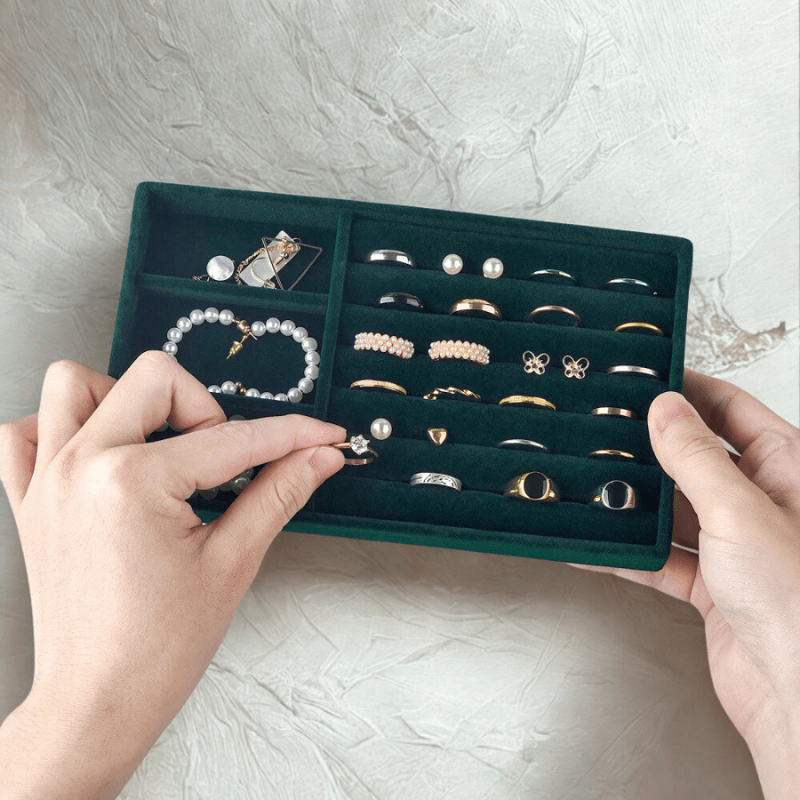 rangement bijoux tiroir exemple avec bijoux
