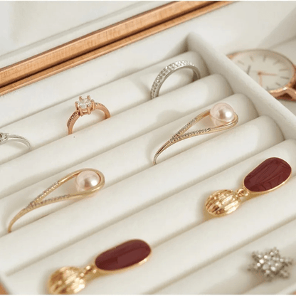 Boite a Bijoux Femme en Bois interieur