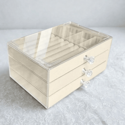 Boite a bijoux transparente blanche