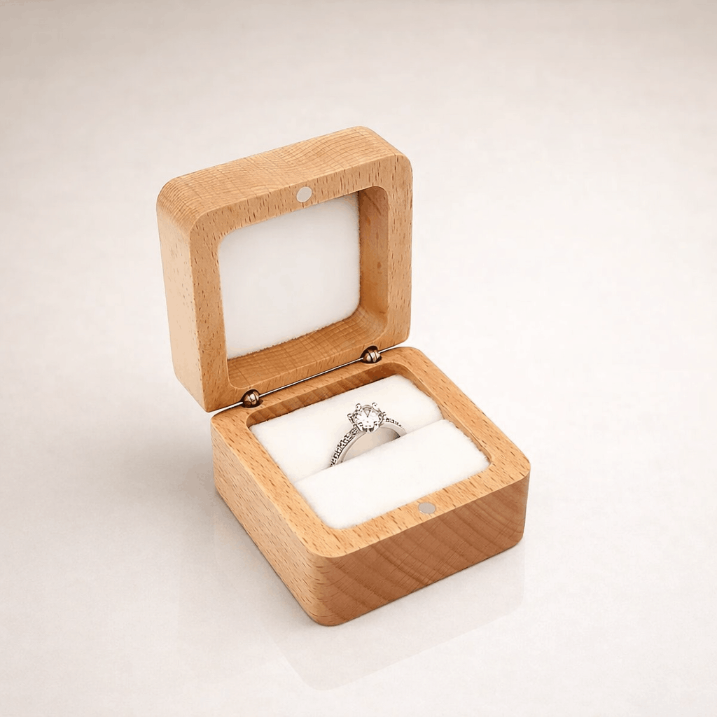 Ecrin Bague Fiancaille en Bois blanc 1